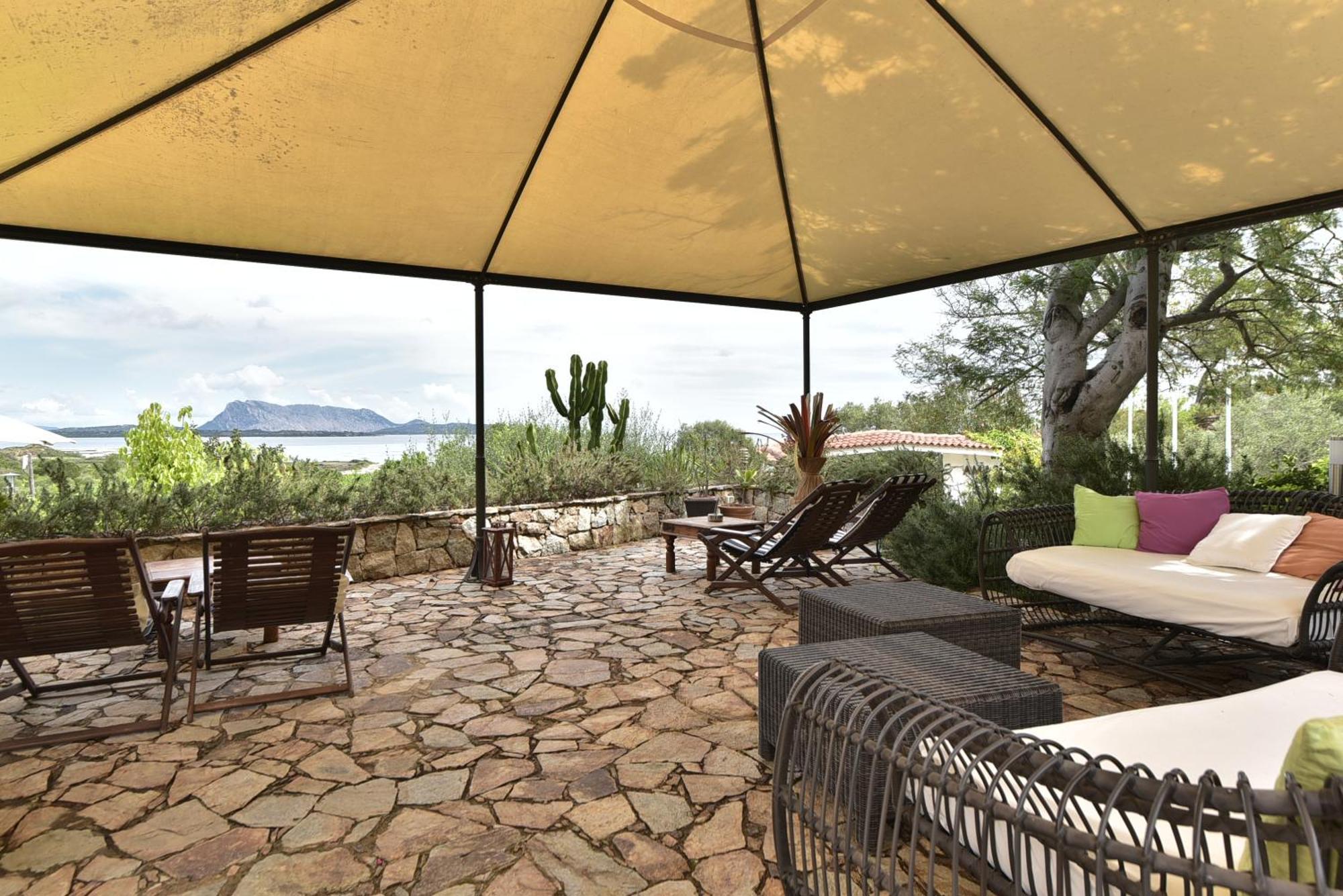 Villa Minda Lodge & View Сан-Теодоро Экстерьер фото